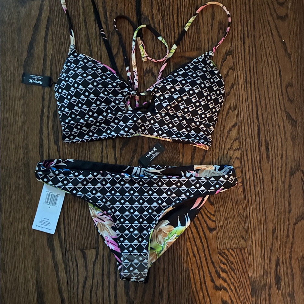 Hurley Tropical Floral Reversible Bikini - Black, Pink, Blue, Green, Cream - NWT - Picture 6 of 6